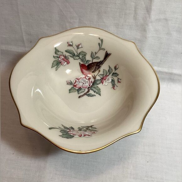 Lenox Serenade Floral Footed Bowl with Bird Design Cream & Gold USA Made Dish - Picture 2 of 12